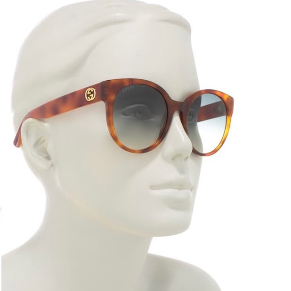 NWT! Gucci rounded lighter brown tortoiseshell sunglasses
